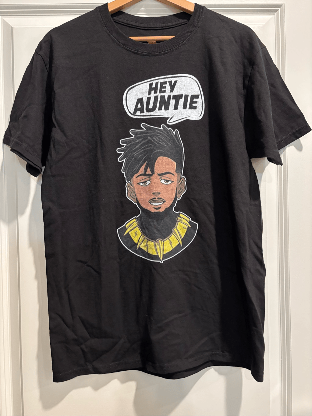 Cool Auntie Graphic Tee - Medium Size