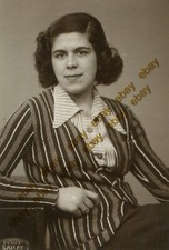  52405 CONSTANTINOPLE 10.3.1942. Greek woman, dedication. Photo SARAY