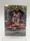 2021-22 PANINI MOSAIC AYO DOSUNMU FAST BREAK AUTO NO. FBA-AYO BULLS