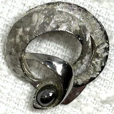 Vintage Lieba USA Modernist Silver Tone Hematite Scarf Clip 1960s Retro Jewelry