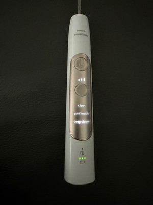Philips Sonicare HX960G + 2x C3 Bürstenkopf schwarz + Ladegerät + Reiseetui