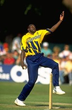 Gladstone Small Of Warwickshire Bowls During An AEL League Match A- Old Photo