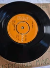 Elvis Presley Suspicious Minds 7 Inch Vinyl Single Good Condition