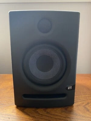 ave fusion 4 studio monitor