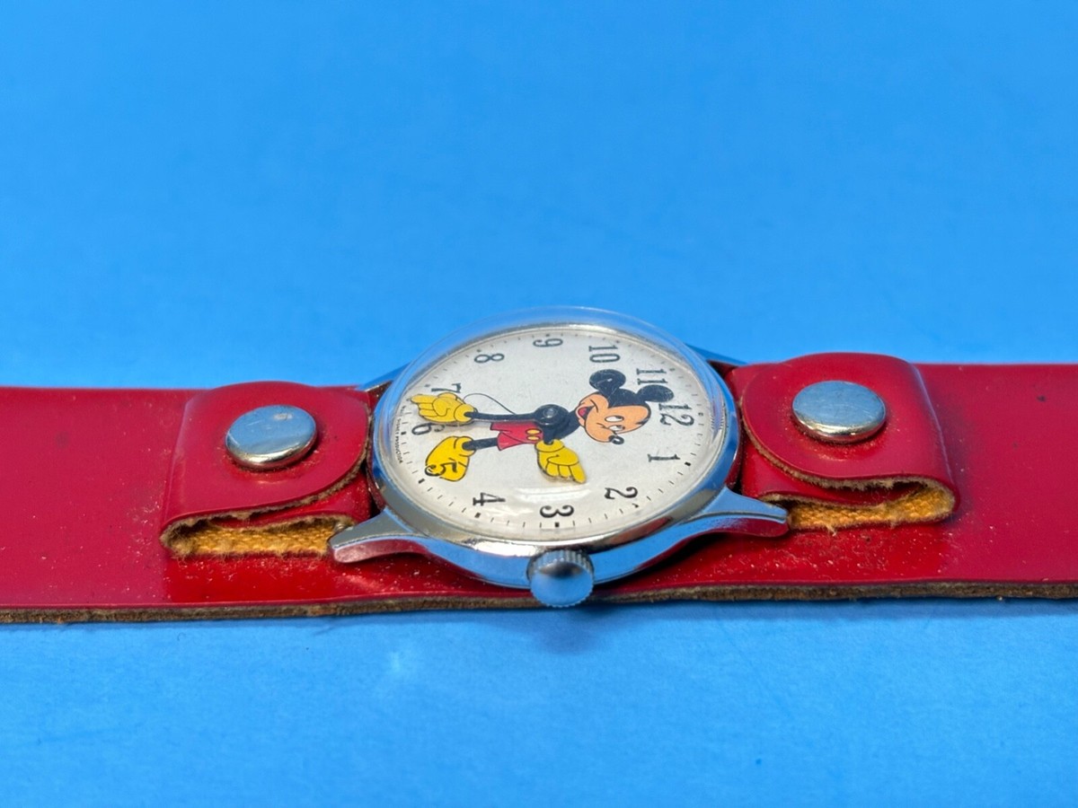 Vintage 1973 Disney Mickey Mouse Wind-Up Watch Marx Toys Japan Animated Vintage Marx Toys Walt Disney GOOFY Wind-up Mechanical Wheel  main image 3