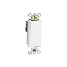 Leviton Decora Plus Rocker Single-Pole AC Quiet Switch 15A 120/277V
