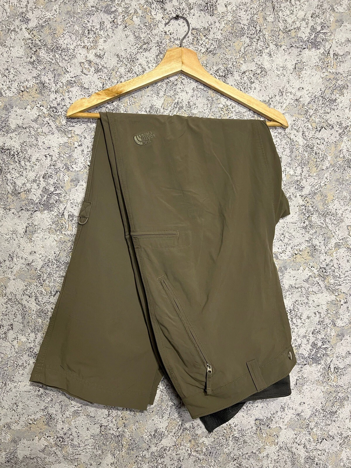 The North Face Mans Pants Hiking Trekking Vintage Brown
Opens in a new window or tab