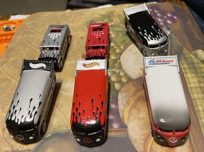 HotWheels’s VW Drag, Buses  14 Of Them