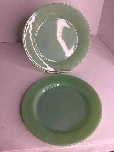 Fire King Restauran Ware Jadeite 9" Plates - read description