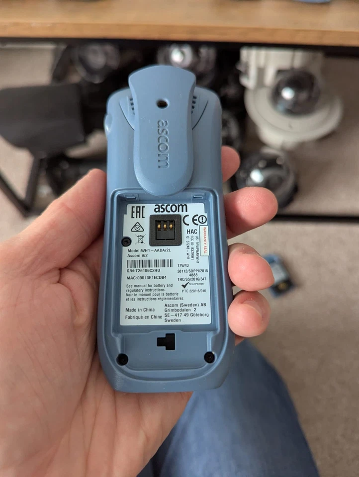 Ascom i62 WLAN DECT Telefone mit Akku WH1-AAAA/2M 7x Restposten - ungetestet - Bild 4 von 4