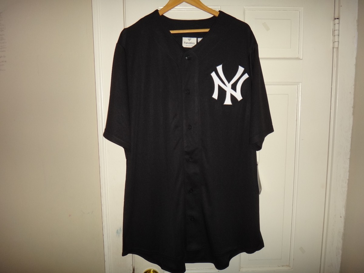New York Yankees Fanatics Men's Big & Tall Black Short