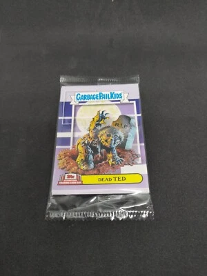 2022 Topps International Trading Card Day Dead Ted Sealed Pack GPK - Bild 1 von 4