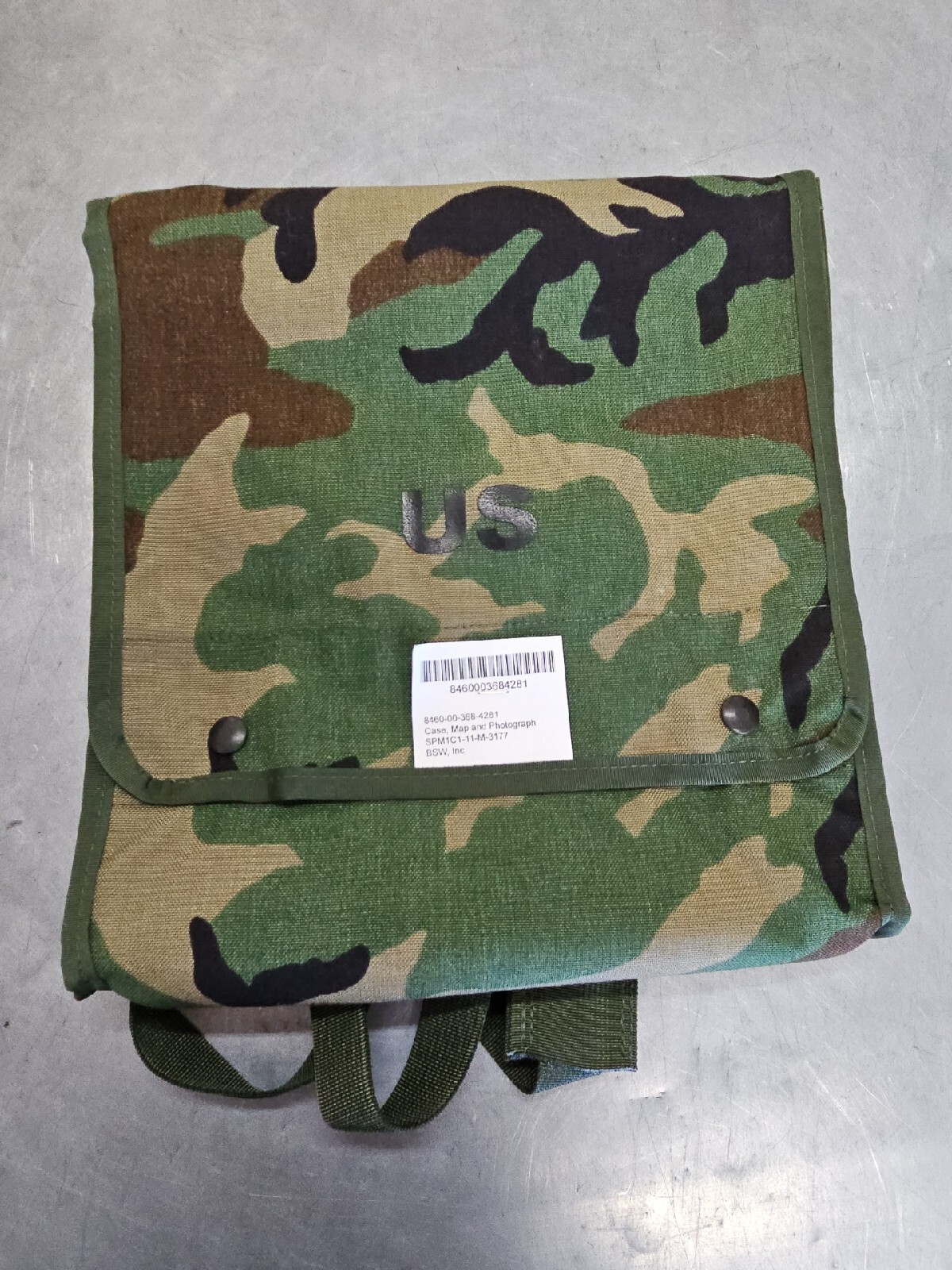 US GI MILITARY CAMO MAP CASE & PHOTOGRAPH, 483  NSN 8460-00-368-4281 Inserts