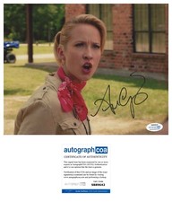 Anna Camp ‘Pitch Perfect’ Signed Autographed Sexy 8x10 Photo ACOA The Help