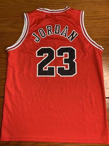 SPORT MICHAEL JORDAN #23 YOUTH XL CHICAGO BULLS 1997 JERSEY BASKETBALL - Picture 2 of 3