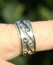 925 Sterling Silver Vintage Water Double Wave Pattern Band Ring Size 8