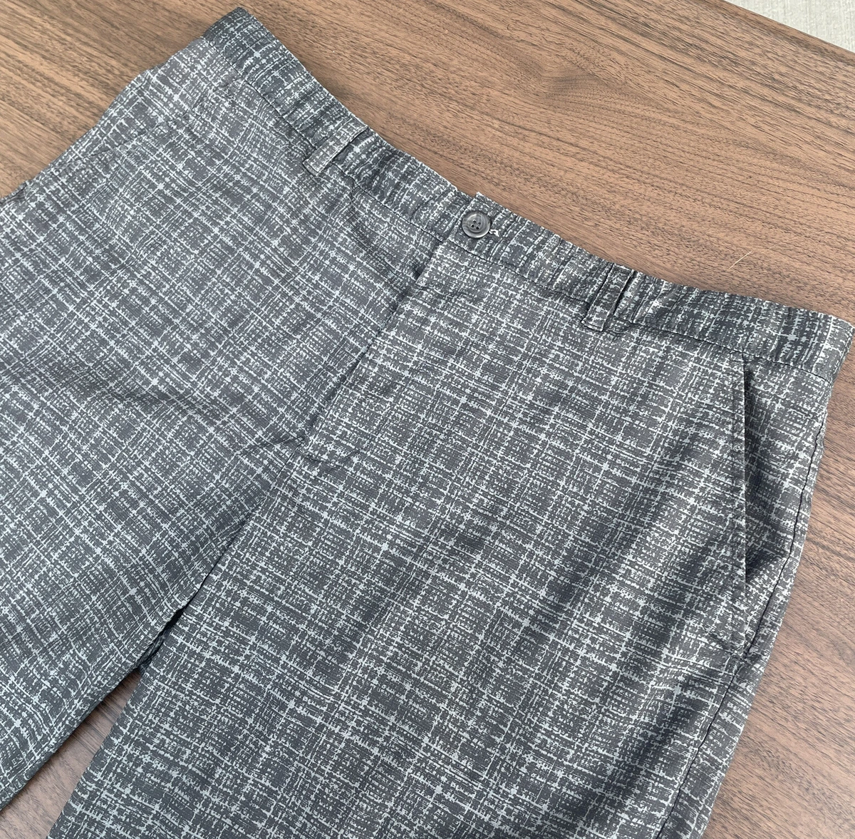 Shark store golf shorts
