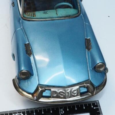 萬代屋【シトロエンDS19 大 水色】ブリキ自動車tin toy car【箱無】 Bandaiya Citroen Ds19 Large Light Blue Tin Toy Car No Box | eBay