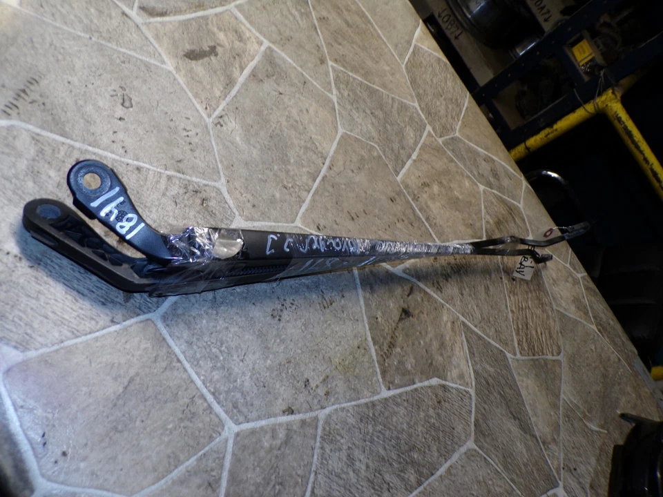 ☼1996-2000 CHRYSLER VOYAGER IZQUIERDA/CONDUCTOR DERECHO/JUEGO DE BRAZOS LIMPIAPARABRISAS PASAJERO PAR OEM Foto 4 de 4