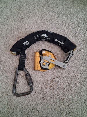 Petzl ASAP Lock Fall Arrest Device with ASAP'SORBER AXESS Energy Absorber