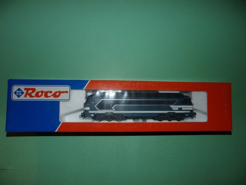 ROCO locomotive diesel A1AA1A BB68500 bleu 63463 DIGITAL NEUF et RARE | Zustand: Neuf