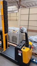 Jungheinrich VH-WSC-35/15 Electric Fassheber Plattformhubwagen 771.6lbs