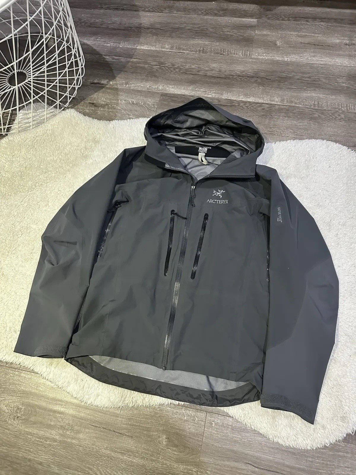 ARC'TERYX Giacca Arcteryx Alpha SV Nera Taglia Large L Perfette Condizioni