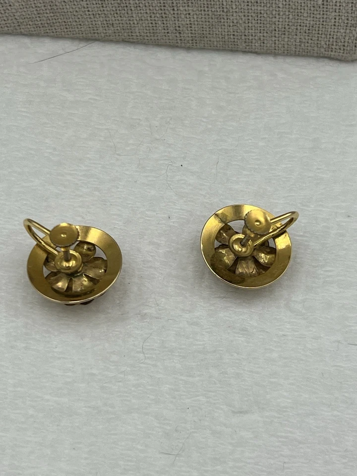 Collar y pendientes Michael Kors vintage de flores rellenas de oro de 14 pulgadas Foto 4 de 4