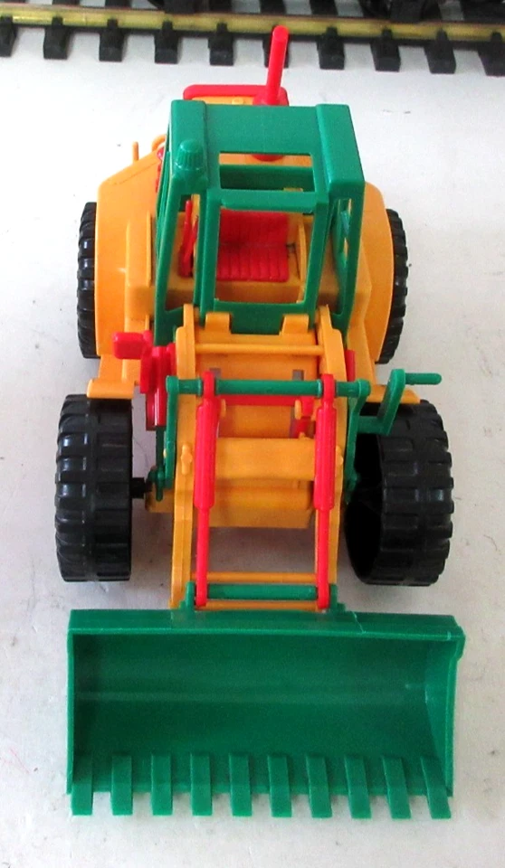 Lehmann ToyTrain LGB 94069 Front End Loader On Flat Car - Image 4 of 4