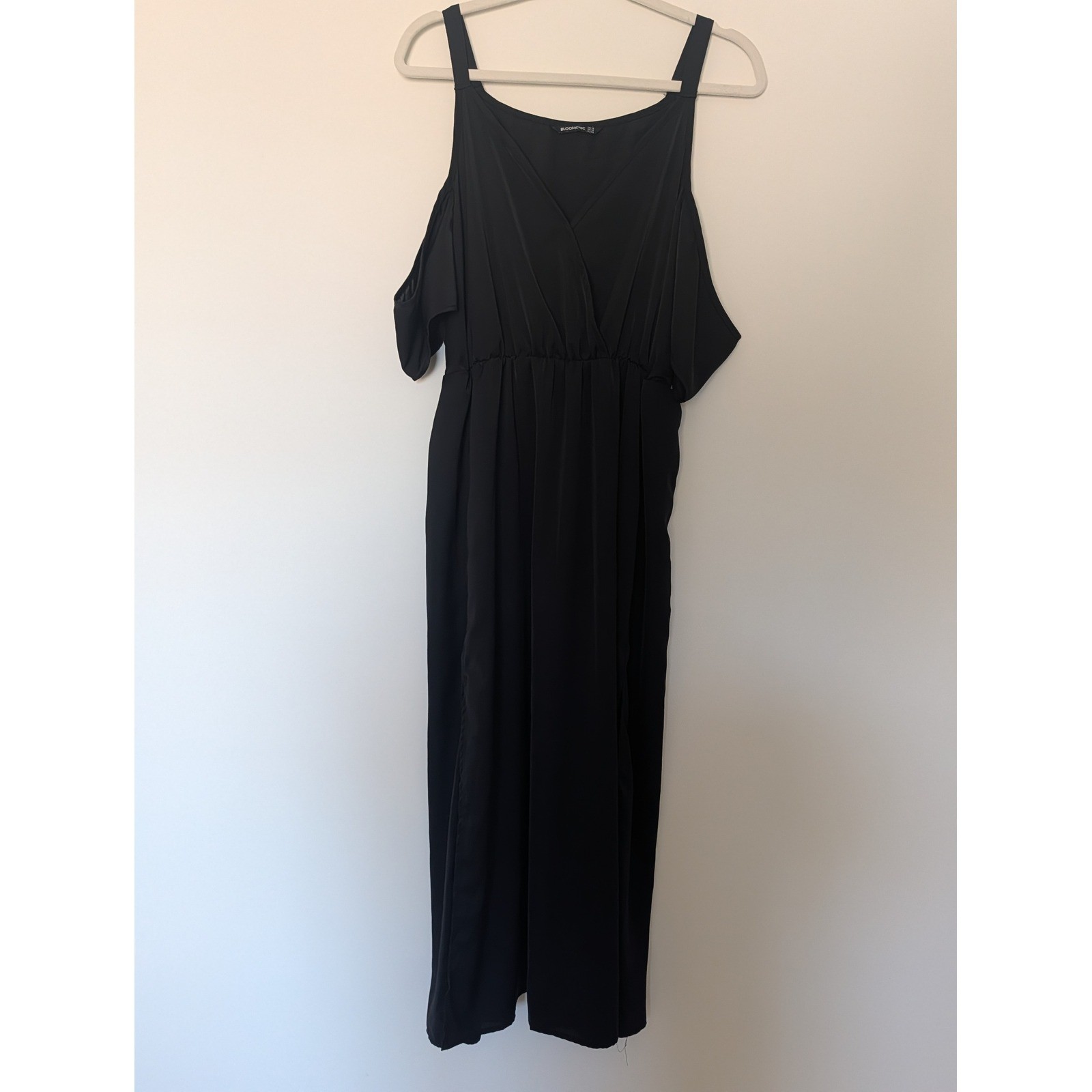 Bloomchic Womens 12 Solid Black Cold Shoulder Lon… - image 1