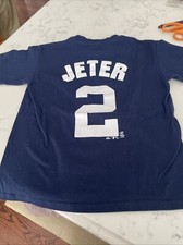 Majestic Derek Jeter 2 T Shirt Sz youth Small
