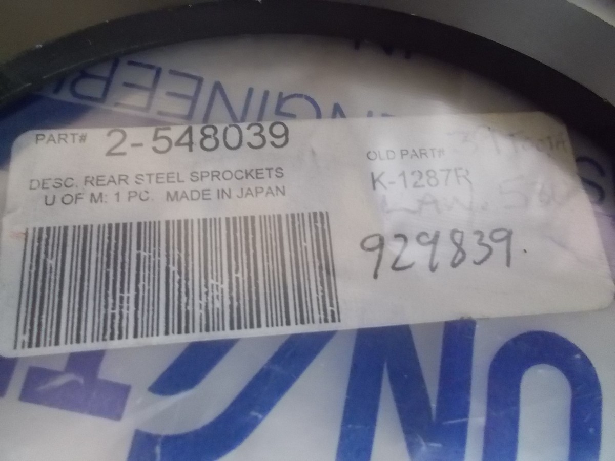 NOS Sunstar Rear Sprocket 39T Kawasaki 1990-2004 ZX600 Ninja NOS Sunstar Rear Sprocket 39T Kawasaki 1990-2004 ZX600 Ninja