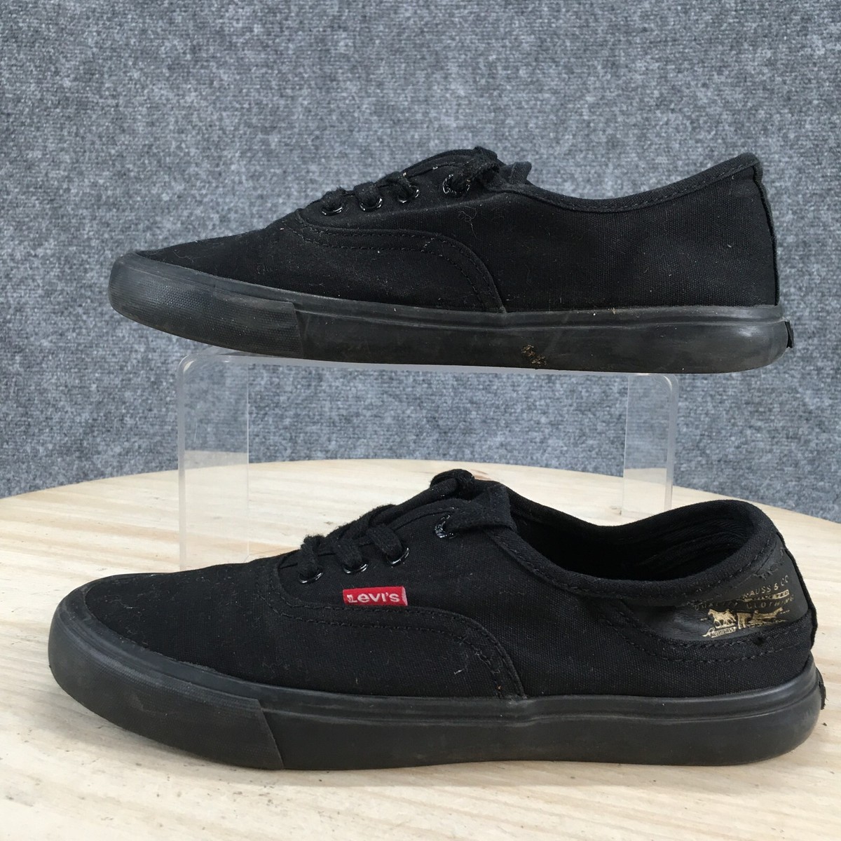 Levis Shoes Womens 6.5 Casual Low Top Sneakers 52641561Q Black