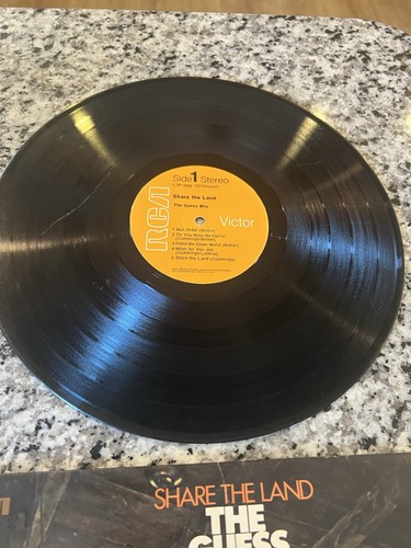 VINYL RECORD ALBUM, THE GUESS WHO-SHARE THE LAND, RCA LSP-4359 - Picture 3 of 6