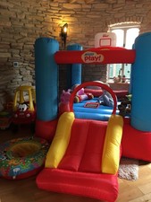 Kids Childrens Bouncy Castle Stats Play Good Condition (Blower NOT included)