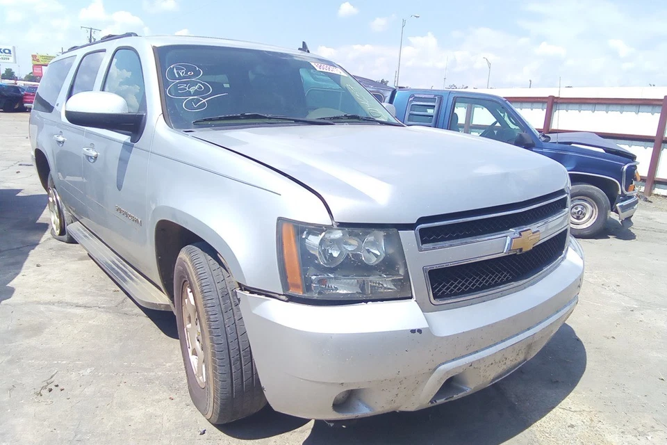 Transmissão automática Chevrolet Suburban 1500 fabricante de equipamento original 178K milhas (LKQ~433895179) - Imagem 2 de 4