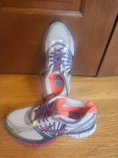BROOKS GTS MOGO running shoes EXCELLENT  Women size 6.5 N