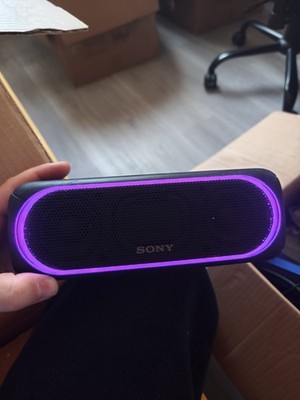 SONY SRS-XB30 WIRELESS BLUETOOTH SPEAKER LED BOX