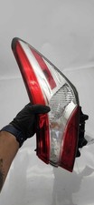 2018 TOYOTA CAMRY Tail Light Assembly Right 3330 Quarter Panel Mounted OEM D2026