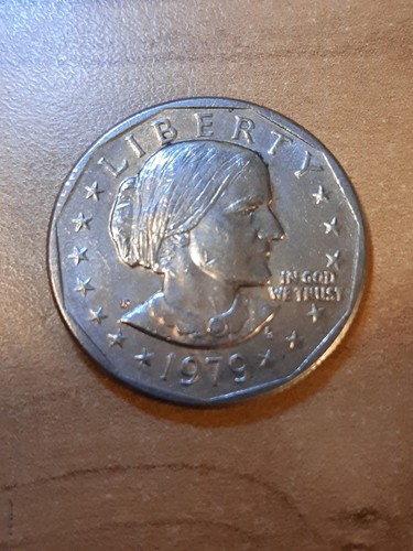 Susan B. Anthony Clad Coin 1979 P Philadelphia Mint 1D Nice Not Silver - Picture 5 of 11