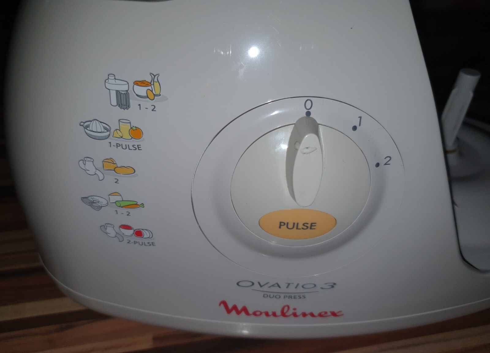 MOULINEX OVATIO 3 DUO PRESS FOOD PROCESSOR WITH ACCESSORIES (NO BOWL