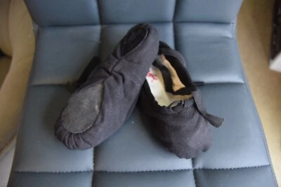 Black canvas Capezio 2039 split sole ballet shoes - all sizes