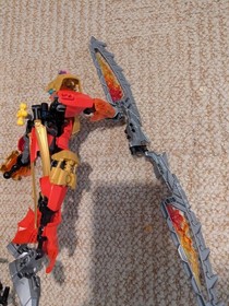 LEGO BIONICLE 70787 Tahu Master of Fire 98% Complete Gold Mask