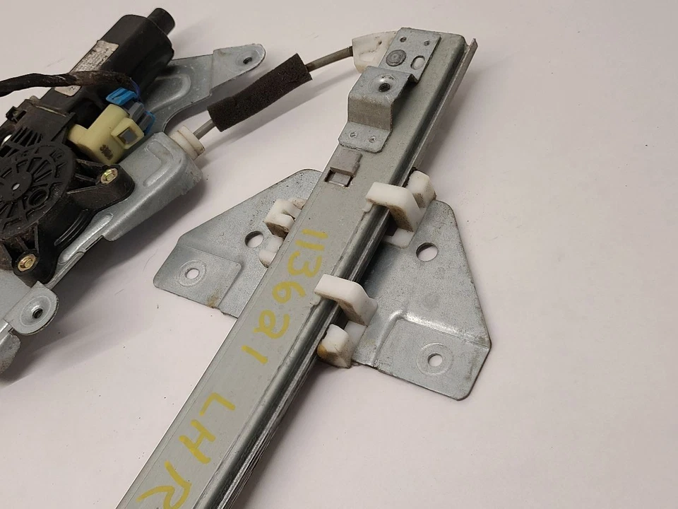 99-05 PONTIAC GRAND AM Driver Rear LH Window Regulator Electric 22730703 Foto 3 de 4