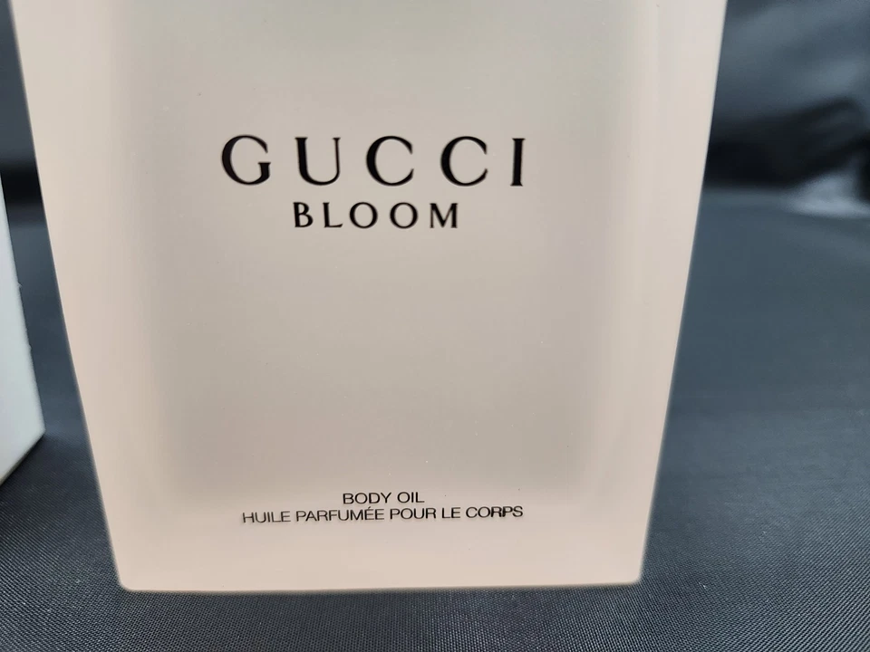 GUCCI BLOOM ACEITE CORPORAL HUILE PARFUMME POUR LE CORPS 3,3 OZ (PROBADOR) Foto 4 de 4
