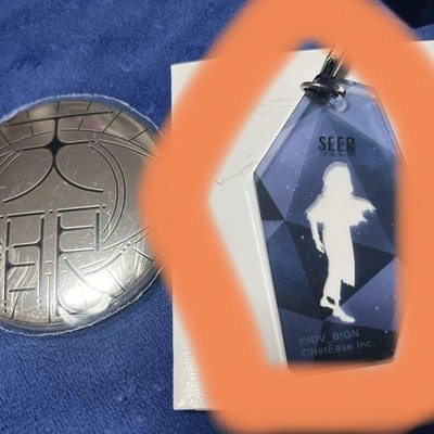Identity V Stage EP5 Geodelike Acrylic Charm  The Seer (Fortune Teller)Note: 1