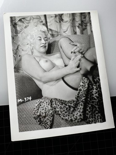 Vintage 1950's Girlie PIN UP Photo Risque B&W Original Nude #219 | eBay