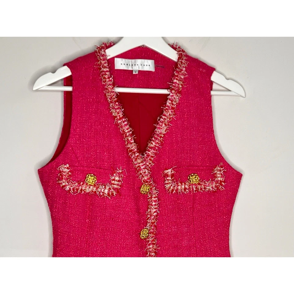 Mini Vestido Vaina Rosa Endless Tweed Botones Cuello en V Rosa Para Mujer Talla Pequeña Foto 3 de 4