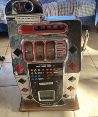 ANTIQUE MILLS DIAMOND 5 CENT SLOT MACHINE | eBay