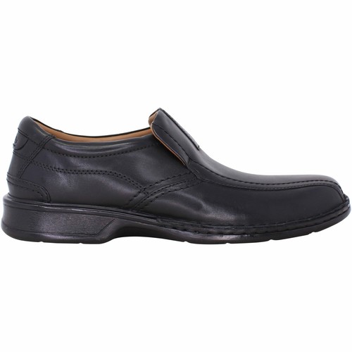 clarks escalade step black